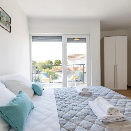 Modern 3-bedroom With A Private Pool Βίλα