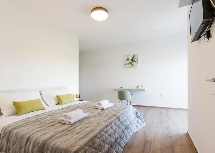 Villa Modern 3-bedroom With A Private Pool